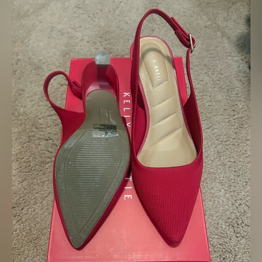 Chic Red Slingback Heels - Picture 2 of 2